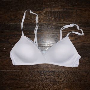 AMERICAN EAGLE/AERIE white bra